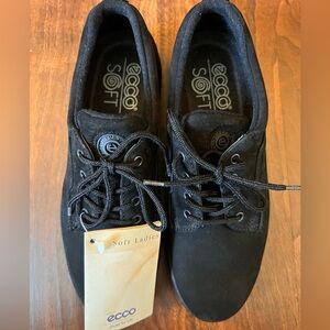 Ecco black suede walking shoes 6.5 (37)